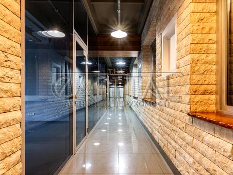 комерційна за адресою Миколи Закревського вул., 22