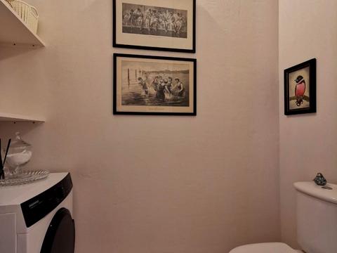 будинок за адресою 10-та Лінія вул.