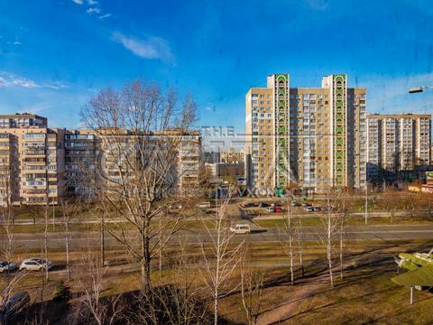 комерційна за адресою Миколи Закревського вул., 22