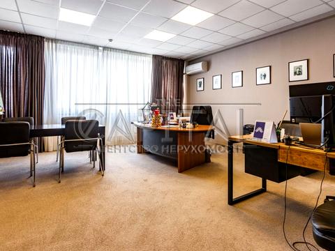 комерційна за адресою Миколи Закревського вул., 22