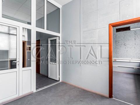 коммерческая по адресу Василя Макуха ул. (Івана Шевцова), 1