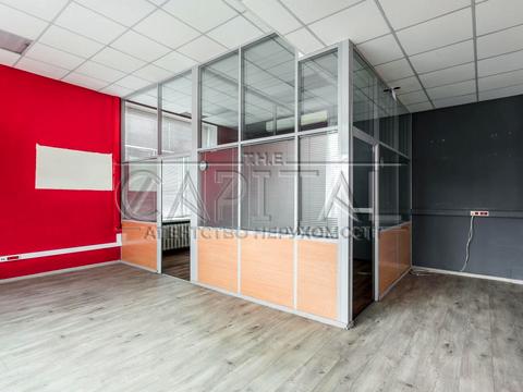 коммерческая по адресу Василя Макуха ул. (Івана Шевцова), 1