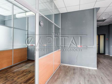 коммерческая по адресу Василя Макуха ул. (Івана Шевцова), 1