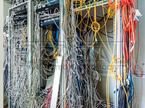 коммерческая по адресу Василя Макуха ул. (Івана Шевцова), 1