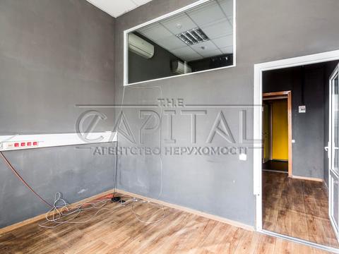 коммерческая по адресу Василя Макуха ул. (Івана Шевцова), 1