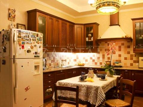 будинок за адресою 11-та Садова вул.