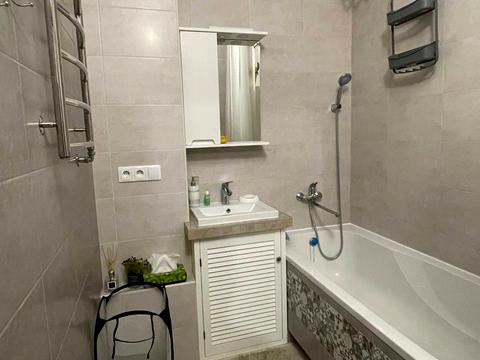 квартира за адресою Михайла Донця вул., 2-А