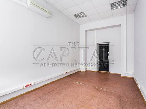 коммерческая по адресу Василя Макуха ул. (Івана Шевцова), 1