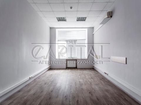 коммерческая по адресу Василя Макуха ул. (Івана Шевцова), 1