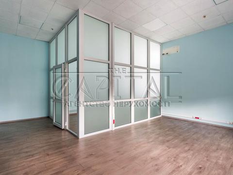 коммерческая по адресу Василя Макуха ул. (Івана Шевцова), 1