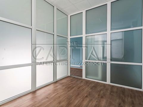 коммерческая по адресу Василя Макуха ул. (Івана Шевцова), 1