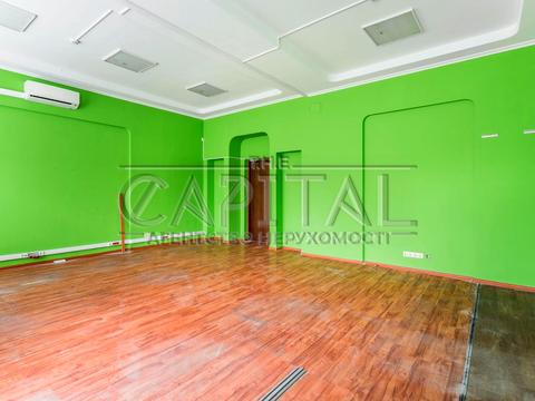 коммерческая по адресу Василя Макуха ул. (Івана Шевцова), 1