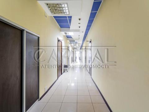 коммерческая по адресу Василя Макуха ул. (Івана Шевцова), 1