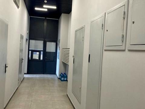 квартира по адресу Ревуцкого ул., 40-Г