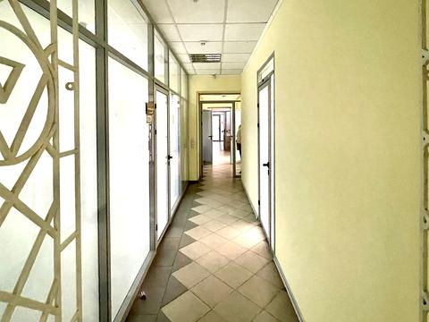 комерційна за адресою Георгія Тороповського вул. (Івана Дубового), 43