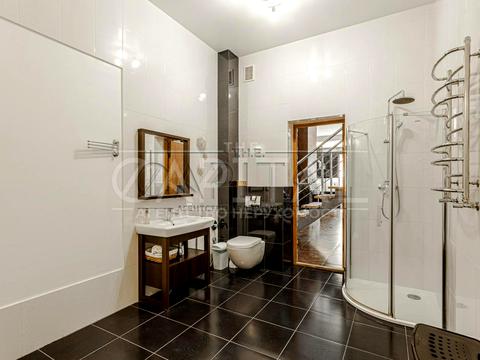 будинок за адресою Радистів вул.