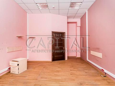 коммерческая по адресу Василя Макуха ул. (Івана Шевцова), 1