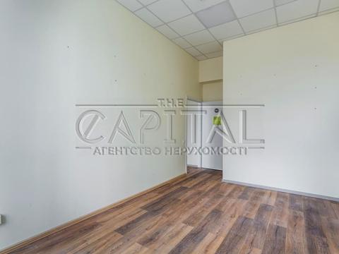 коммерческая по адресу Василя Макуха ул. (Івана Шевцова), 1