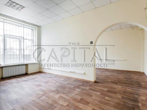 коммерческая по адресу Василя Макуха ул. (Івана Шевцова), 1