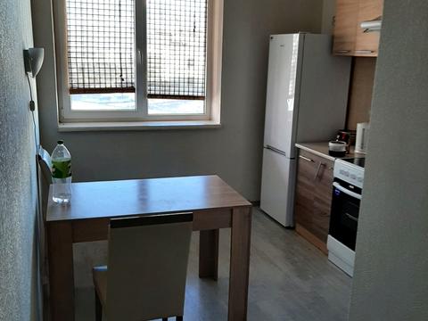 квартира за адресою Олексія Вадатурського вул. (Маршала Малиновського), 18