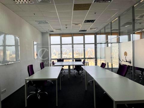 коммерческая по адресу Николая Амосова ул., 12