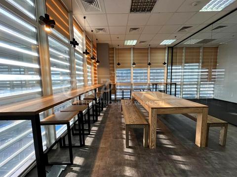 коммерческая по адресу Николая Амосова ул., 12