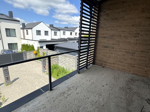 будинок за адресою героів крут