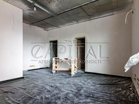 комерційна за адресою Левка Лук'яненка вул. (Маршала Тимошенка), 999