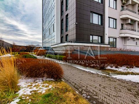 комерційна за адресою Левка Лук'яненка вул. (Маршала Тимошенка), 999