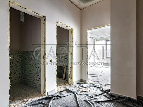 комерційна за адресою Левка Лук'яненка вул. (Маршала Тимошенка), 999