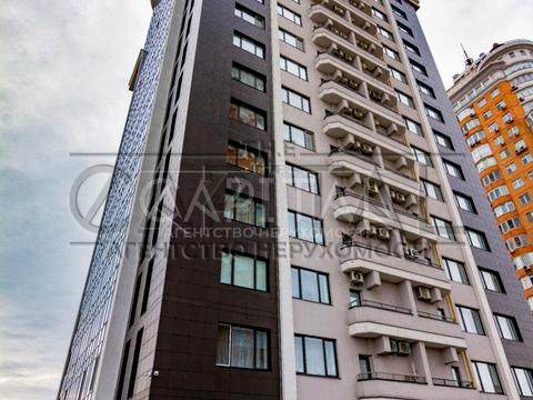 комерційна за адресою Левка Лук'яненка вул. (Маршала Тимошенка), 999