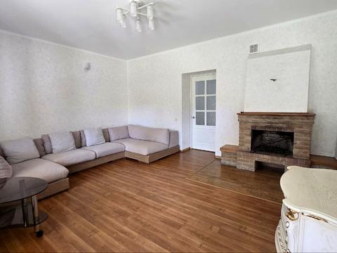 будинок за адресою Лісна