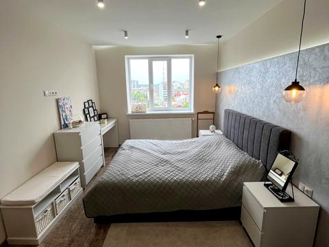 квартира по адресу Высочана ул., 18/1