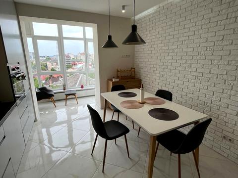 квартира по адресу Высочана ул., 18/1