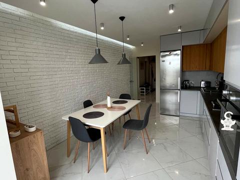 квартира по адресу Высочана ул., 18/1