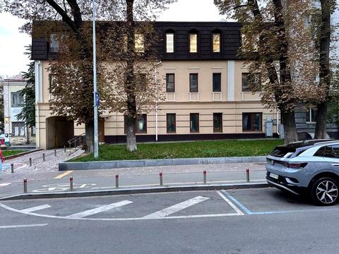 комерційна за адресою Київ, Івана Франка вул., 26