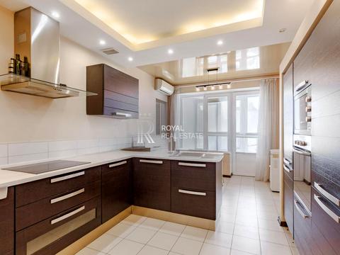 квартира за адресою Панаса Мирного вул., 28-А