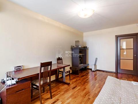 квартира за адресою Панаса Мирного вул., 28-А