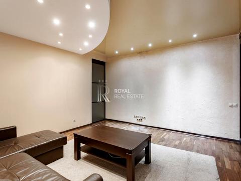 квартира за адресою Панаса Мирного вул., 28-А