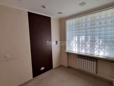 коммерческая по адресу Николая Михновского бульв. (Дружбы Народов), 32