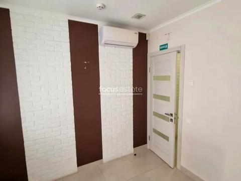 коммерческая по адресу Николая Михновского бульв. (Дружбы Народов), 32