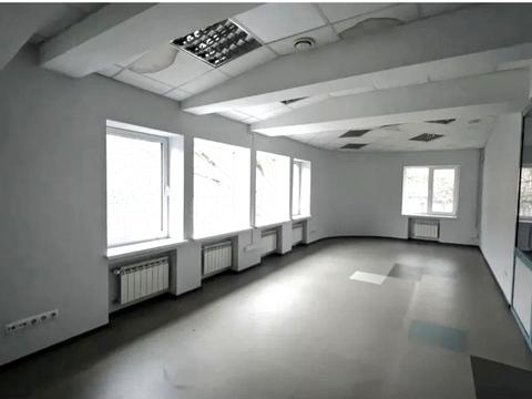 комерційна за адресою Задорожний пров., 3