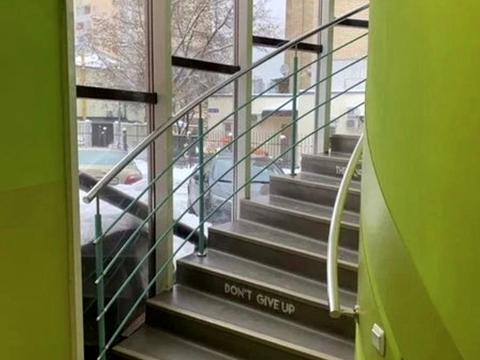 комерційна за адресою Задорожний пров., 3