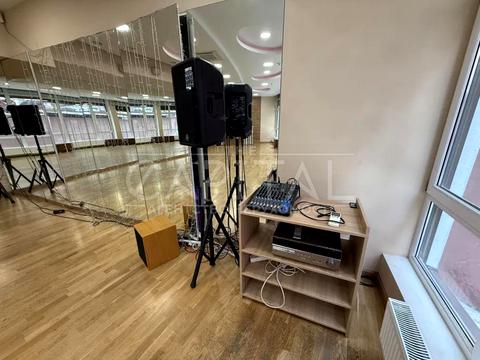 комерційна за адресою Євгена Коновальця вул. (Щорса), 36Д