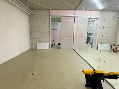 коммерческая по адресу Парковая ул., 28