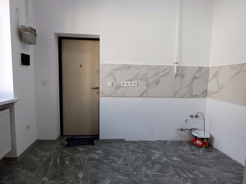 квартира за адресою вул.Б. Хмельницького, 12