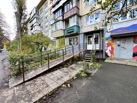 коммерческая по адресу Соломенская ул., 28