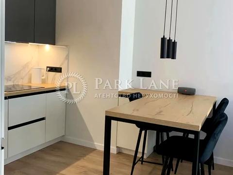 квартира за адресою Дніпровська набережна вул., 18-А