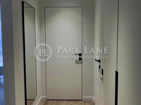 квартира за адресою Дніпровська набережна вул., 18-А