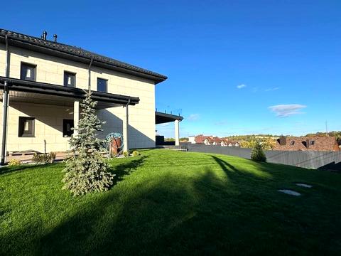 будинок за адресою Ватутіна пров.